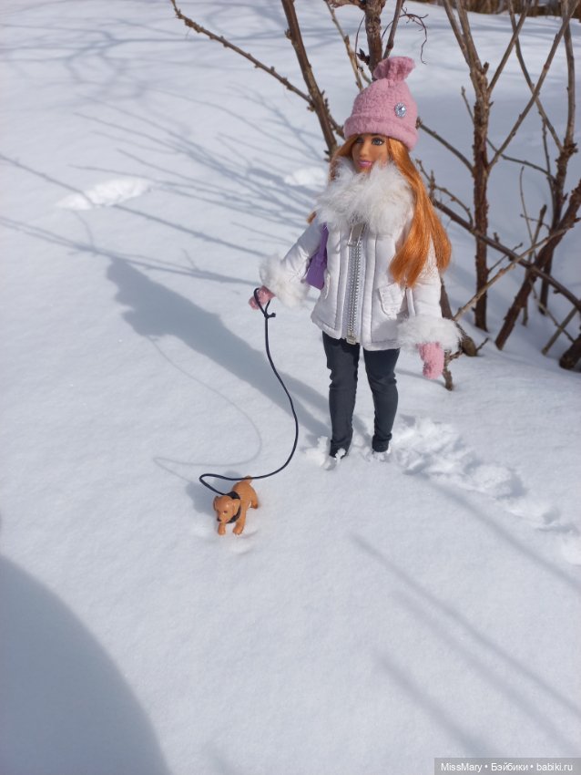 Прогулка в парке — Куклы Barbie (Барби): Looks (фото 5)