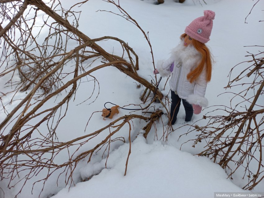 Прогулка в парке — Куклы Barbie (Барби): Looks