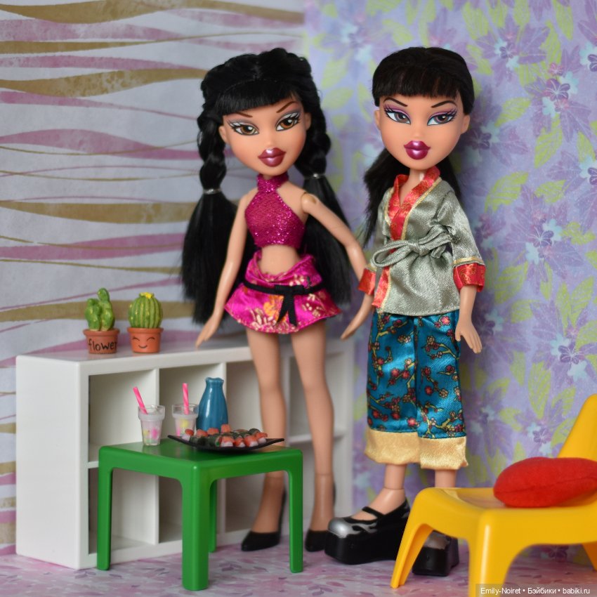 Две азиаточки — Куклы Bratz (Братц) и Moxie Girlz: MGA
