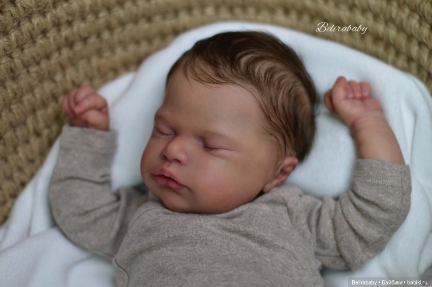 Junis by Sabine Altenkirch