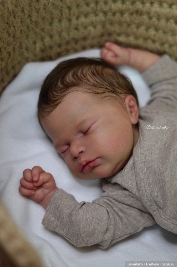 Junis by Sabine Altenkirch