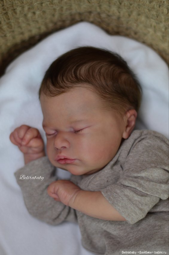 Junis by Sabine Altenkirch