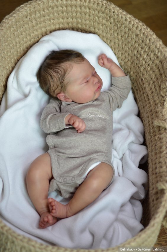 Junis by Sabine Altenkirch