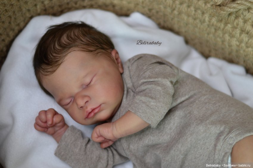 Junis by Sabine Altenkirch