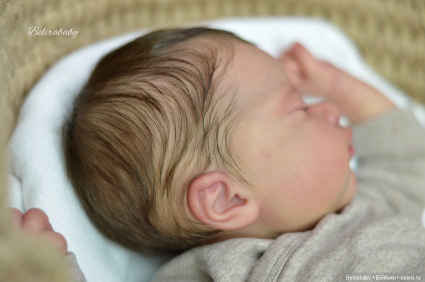 Junis by Sabine Altenkirch