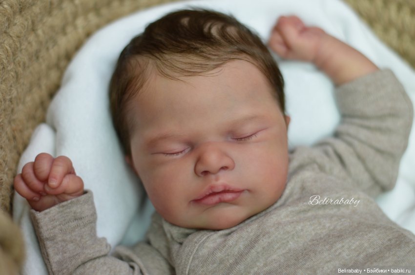 Junis by Sabine Altenkirch