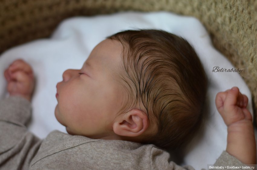 Junis by Sabine Altenkirch