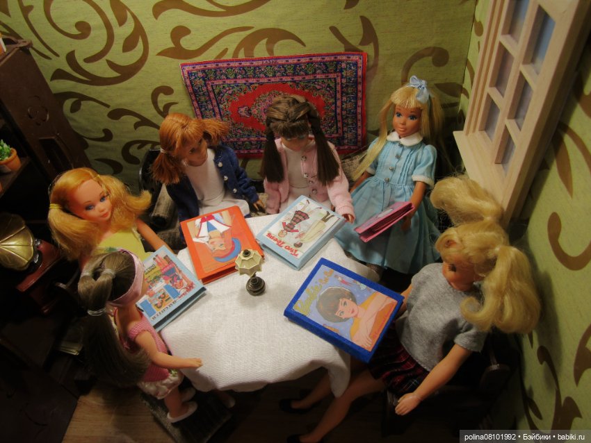 Наклейки с обложками винтажных бумажных кукол. Интересная находка на АлиЭкспресс