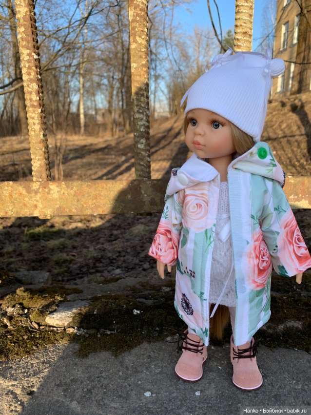 Плащ обновили — Куклы Paola Reina (Паола Рейна): новинки (фото 4)