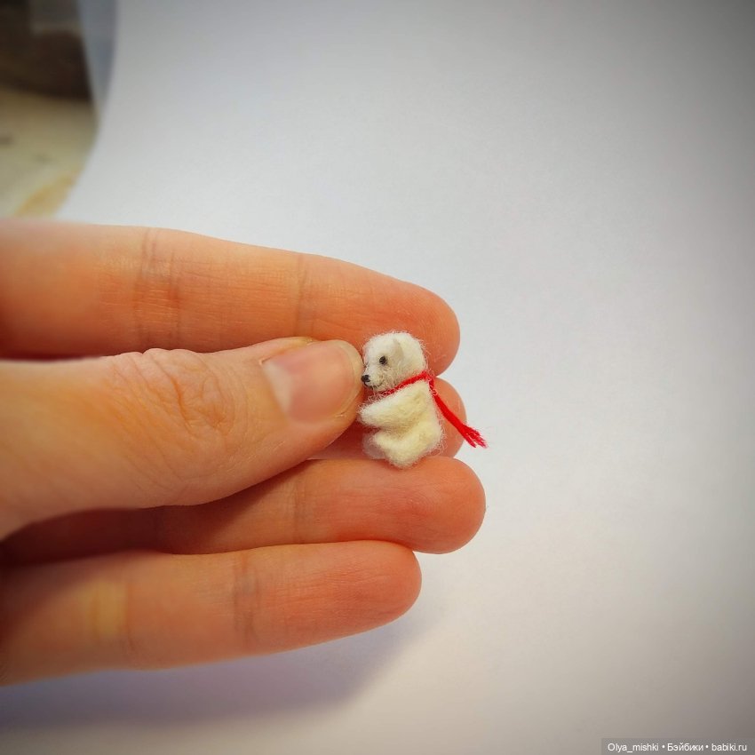 Микромедведь — Валяные игрушки из шерсти: сухое валяние (фото 2)