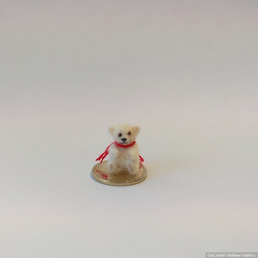 Микромедведь — Валяные игрушки из шерсти: сухое валяние (фото 6)