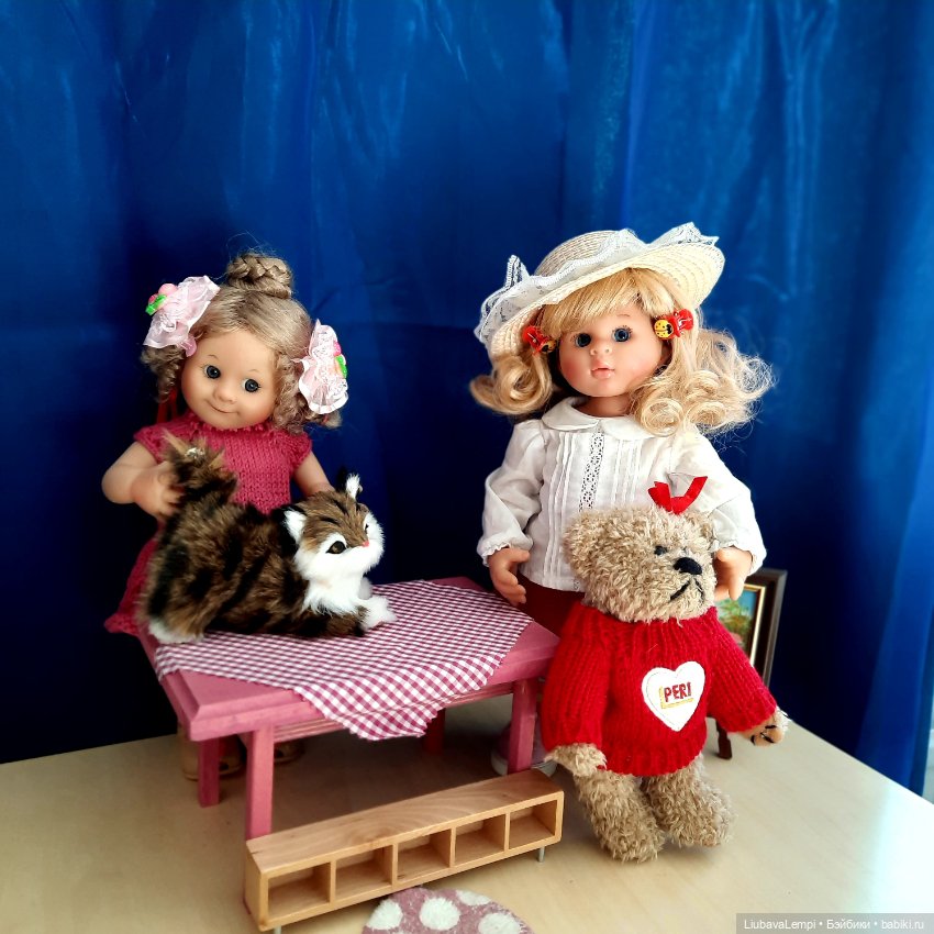 У самовара я и моя Маська. И дел своих, не переделать нам