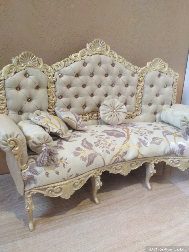 Диванчик для маленьких кукол (фото 2)