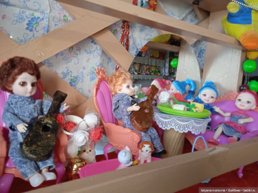 Вечеринка в стиле 80 годов... или джинсовые наряды (фото 10)