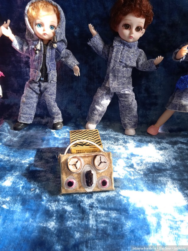 Вечеринка в стиле 80 годов... или джинсовые наряды