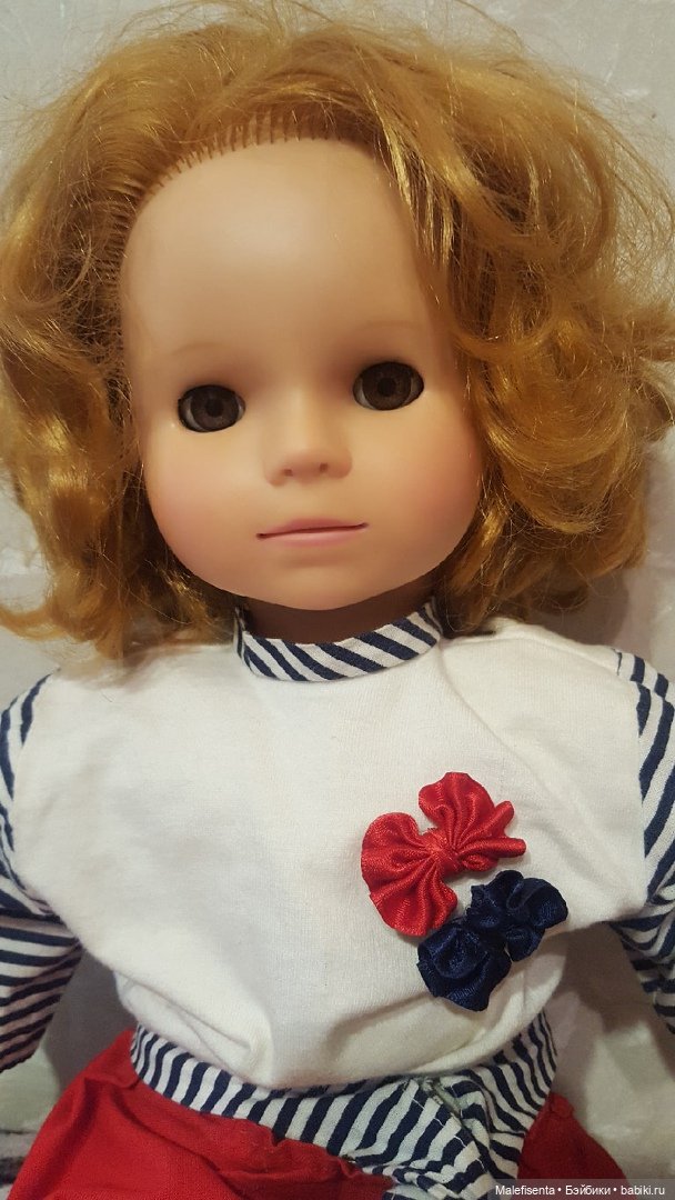 Помогите пожалуйста опознать куколку