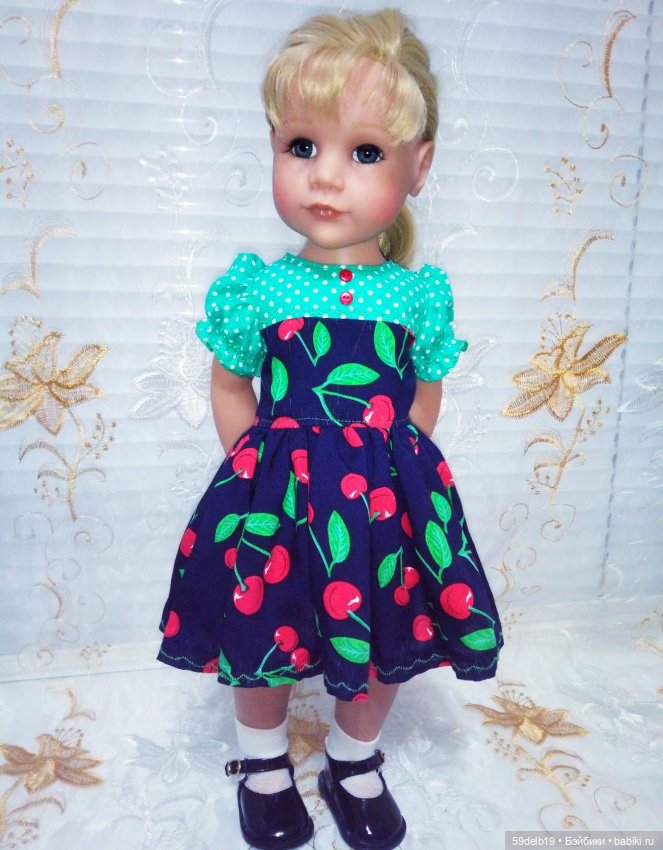 Любимая классика - платья с горошками