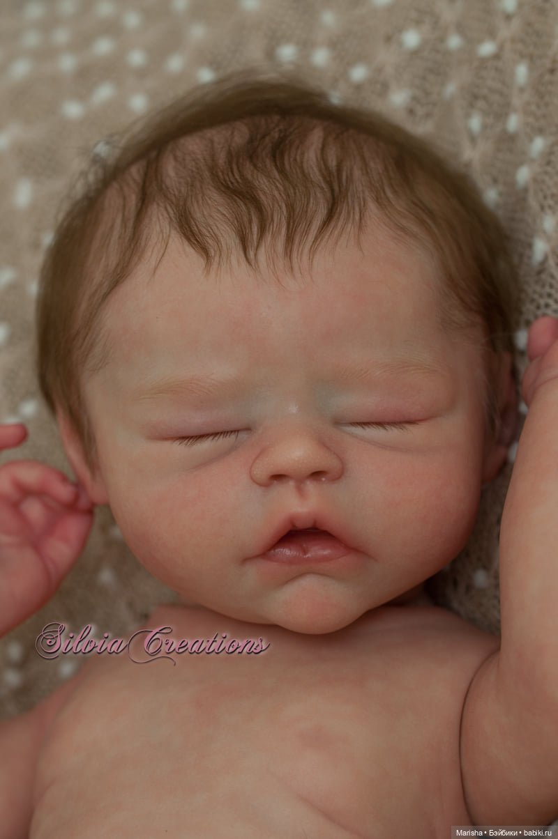 Hope скульптора Lorraine Yophi, автор прототипа Silvia Ezquerra