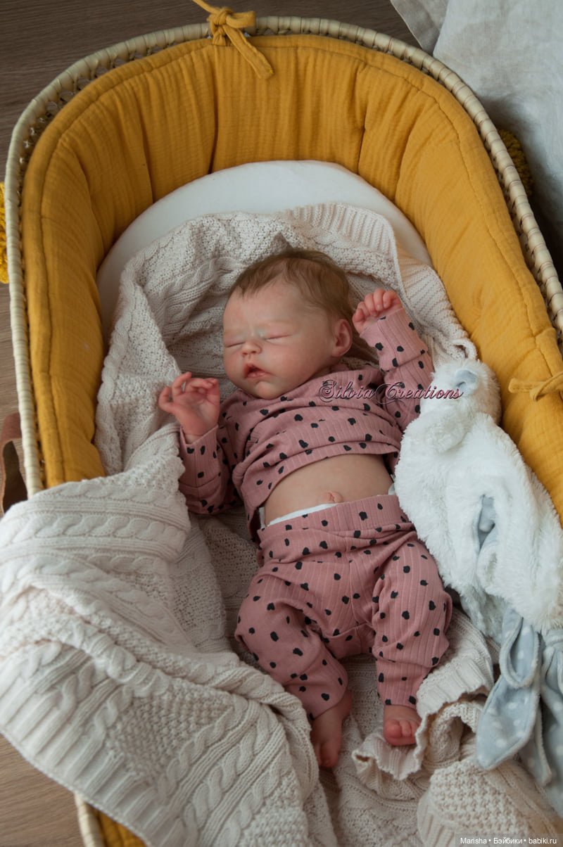 Hope скульптора Lorraine Yophi, автор прототипа Silvia Ezquerra