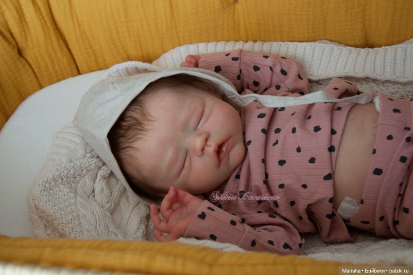 Hope скульптора Lorraine Yophi, автор прототипа Silvia Ezquerra