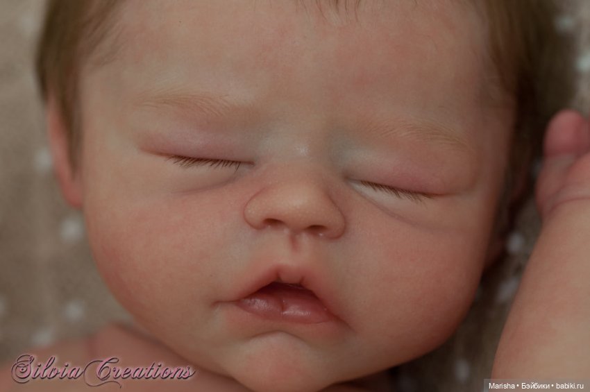 Hope скульптора Lorraine Yophi, автор прототипа Silvia Ezquerra