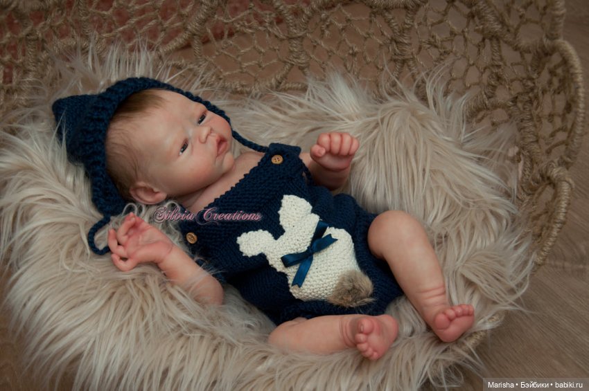 Hans скульптора Lorraine Yophi, автор прототипа Silvia Ezquerra