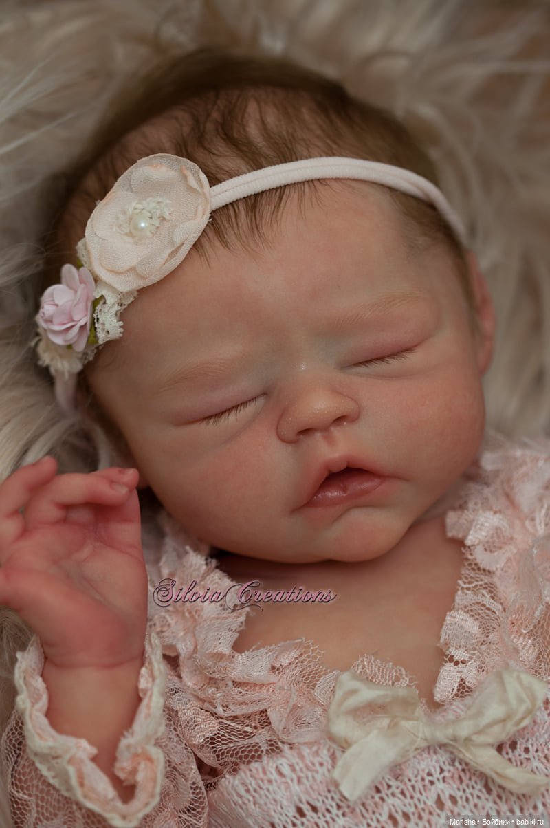 Hope скульптора Lorraine Yophi, автор прототипа Silvia Ezquerra