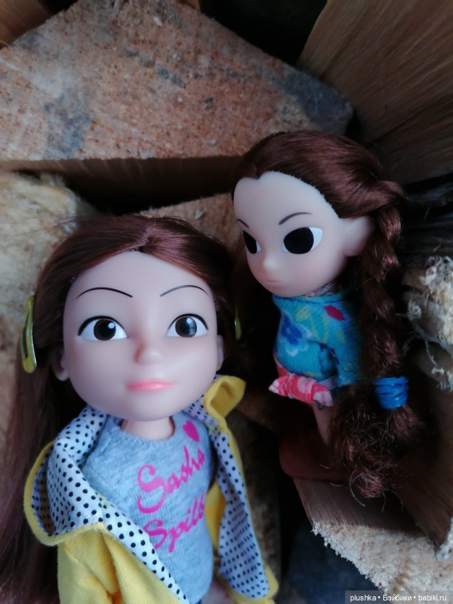 Интересная парочка. Mame momoko и Sasha Spilberg