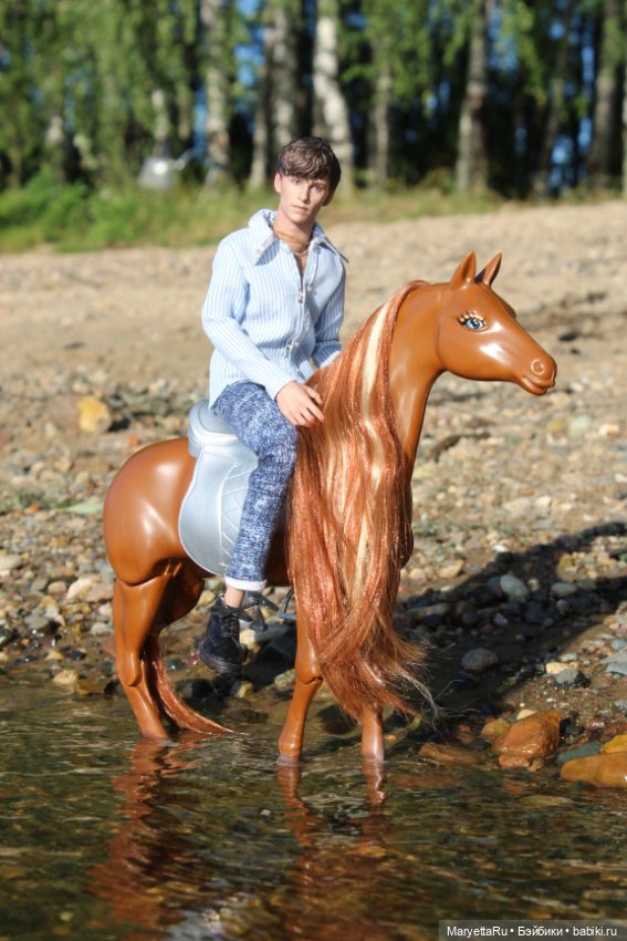 Лукас и механический конь