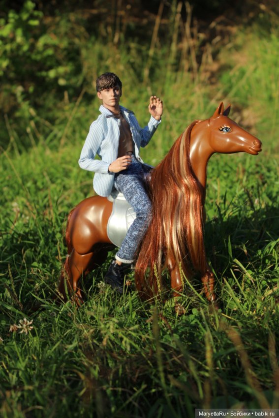 Лукас и механический конь