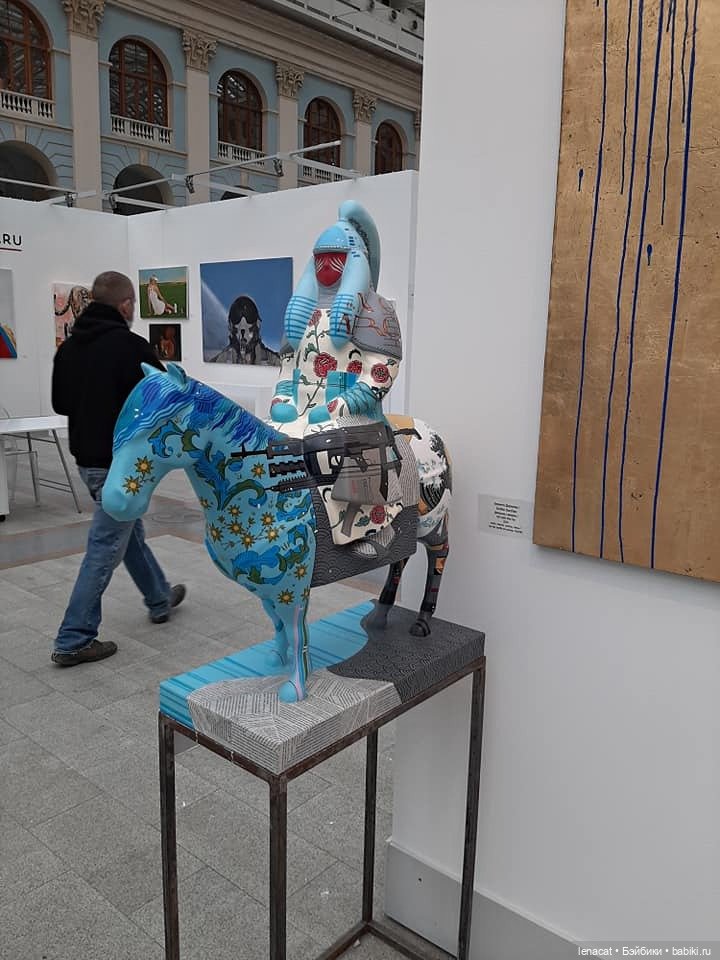 Art Russia Fair - выставка-ярмарка современного искусства в Гостином дворе