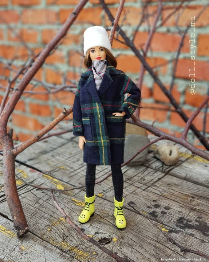 Первая весенняя прогулка с Барби (фото 8)