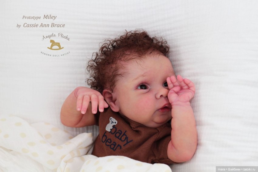 Miley скульптора Cassie Ann Brace, автор прототипа Angela Plicka (фото 9)