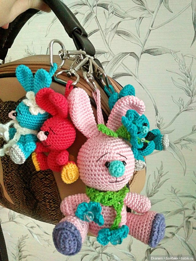 Зайцев много не бывает — Вязаные игрушки и амигуруми: крючком