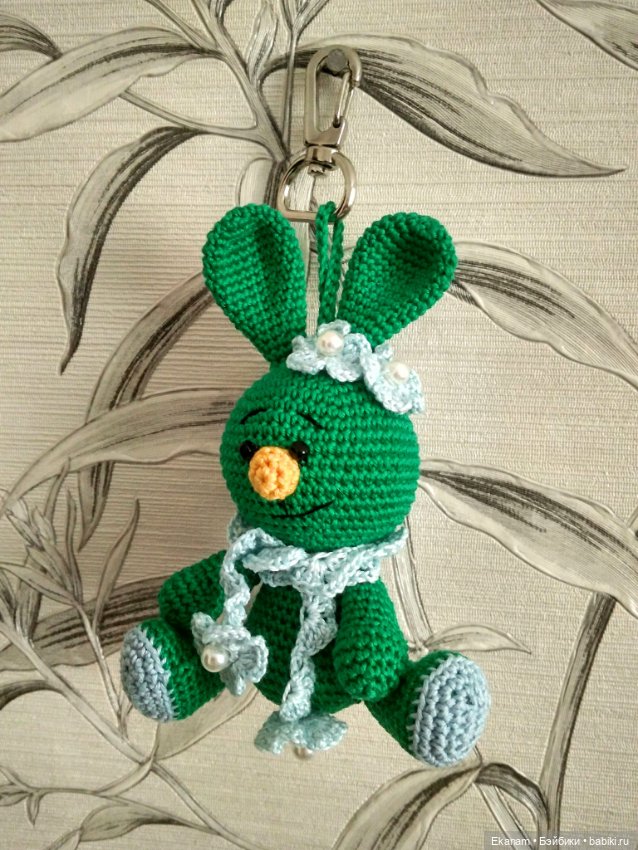 Зайцев много не бывает — Вязаные игрушки и амигуруми: крючком (фото 10)