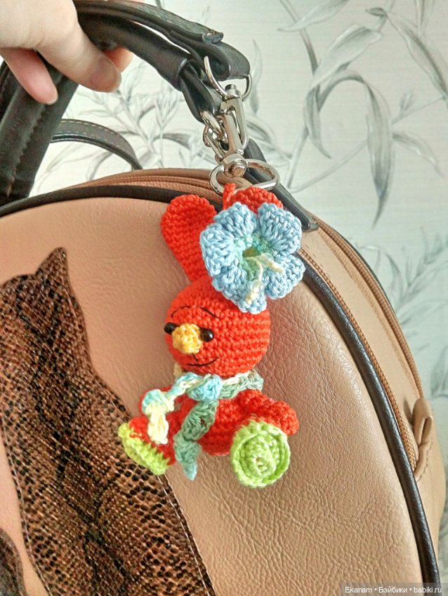 Зайцев много не бывает — Вязаные игрушки и амигуруми: крючком (фото 4)