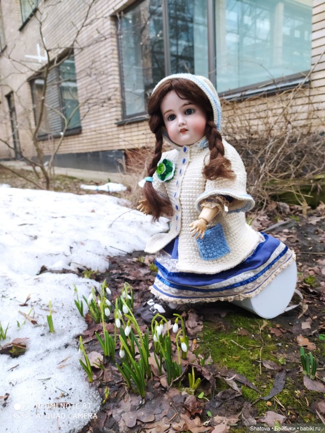 Новое пальтишко — Редкие антикварные куклы и реплики: воск