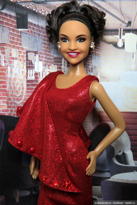 Другая Лаура — Куклы Barbie (Барби): Looks (фото 4)