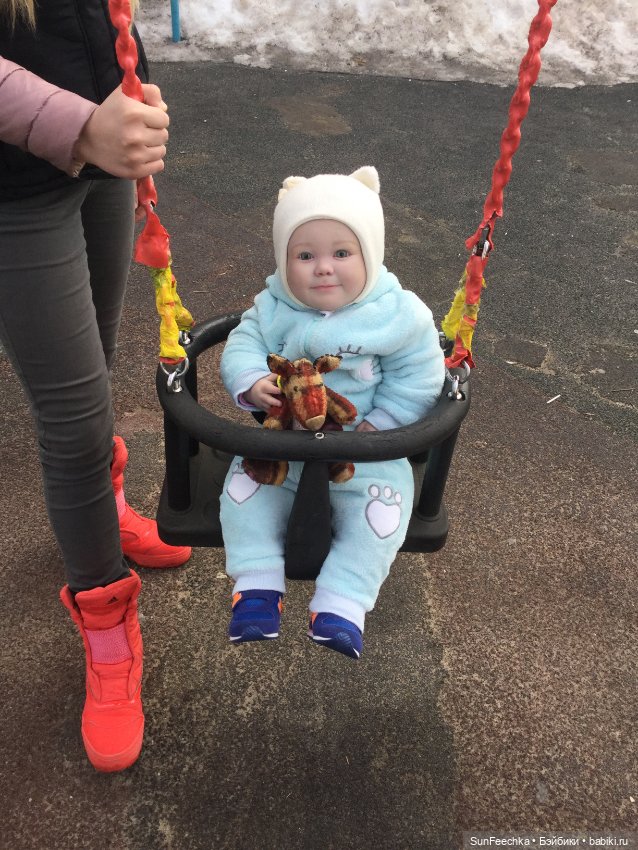 Юляша на прогулке ( Realborn June 7 month) (фото 4)