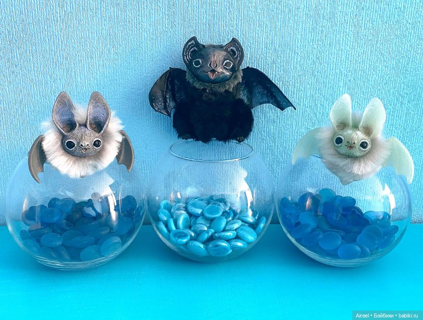 Королева ночи от Puzgle's Loft и аквамариновый принц от Yoyo Yeung