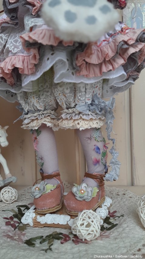 Машенька. Текстильная интерьерная куколка (фото 9)