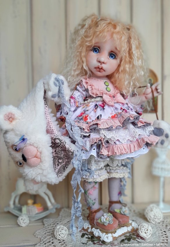 Машенька. Текстильная интерьерная куколка (фото 2)