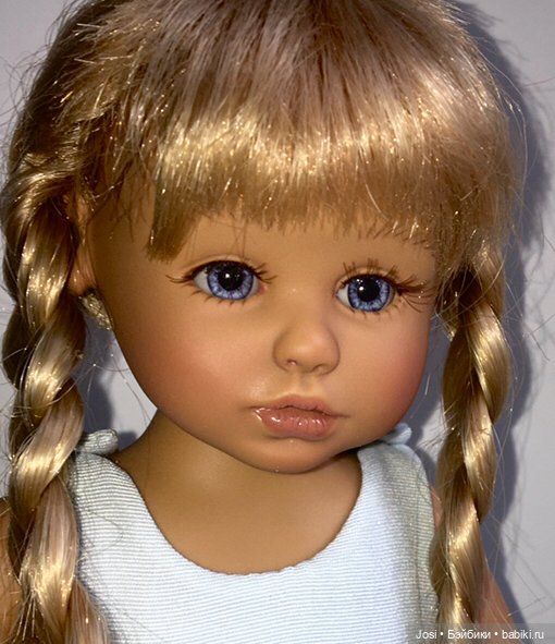 Голубоглазая Stella от Gabriele Müller