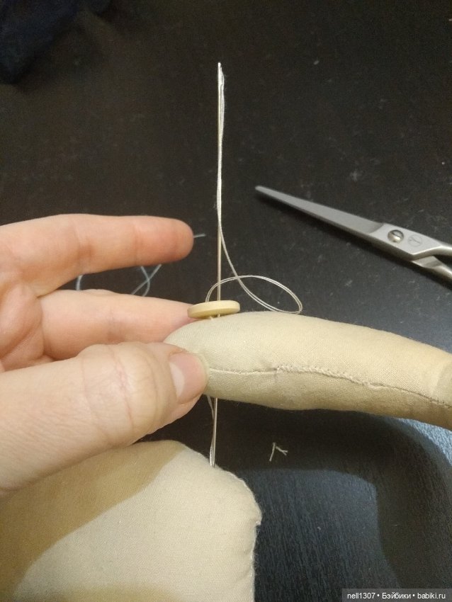 Шьем тельце "сидящей" куколки по выкройке из интернета (фото 4)