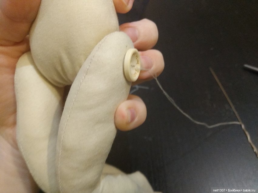 Шьем тельце "сидящей" куколки по выкройке из интернета (фото 7)