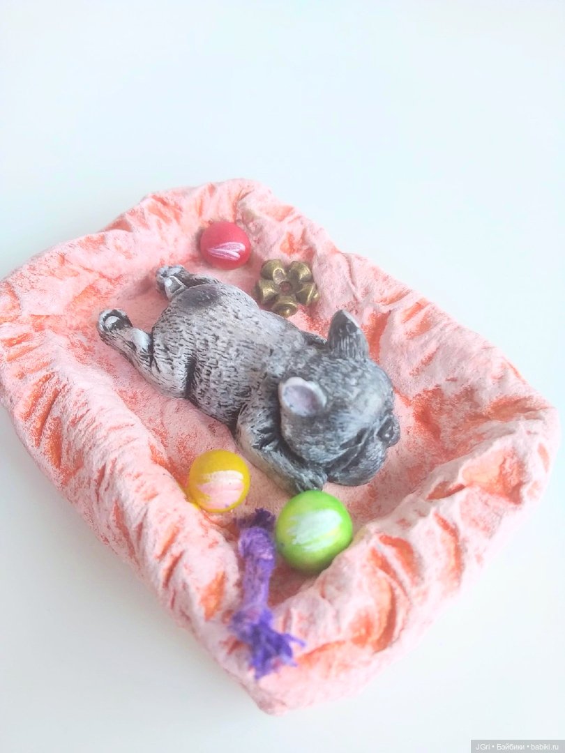 Домашние питомцы — Авторские игрушки из разных материалов: синельная проволока