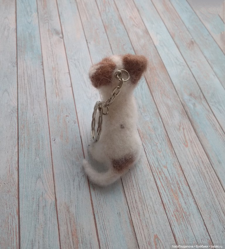 Брелок - щенок — Валяные игрушки из шерсти: сухое валяние (фото 3)