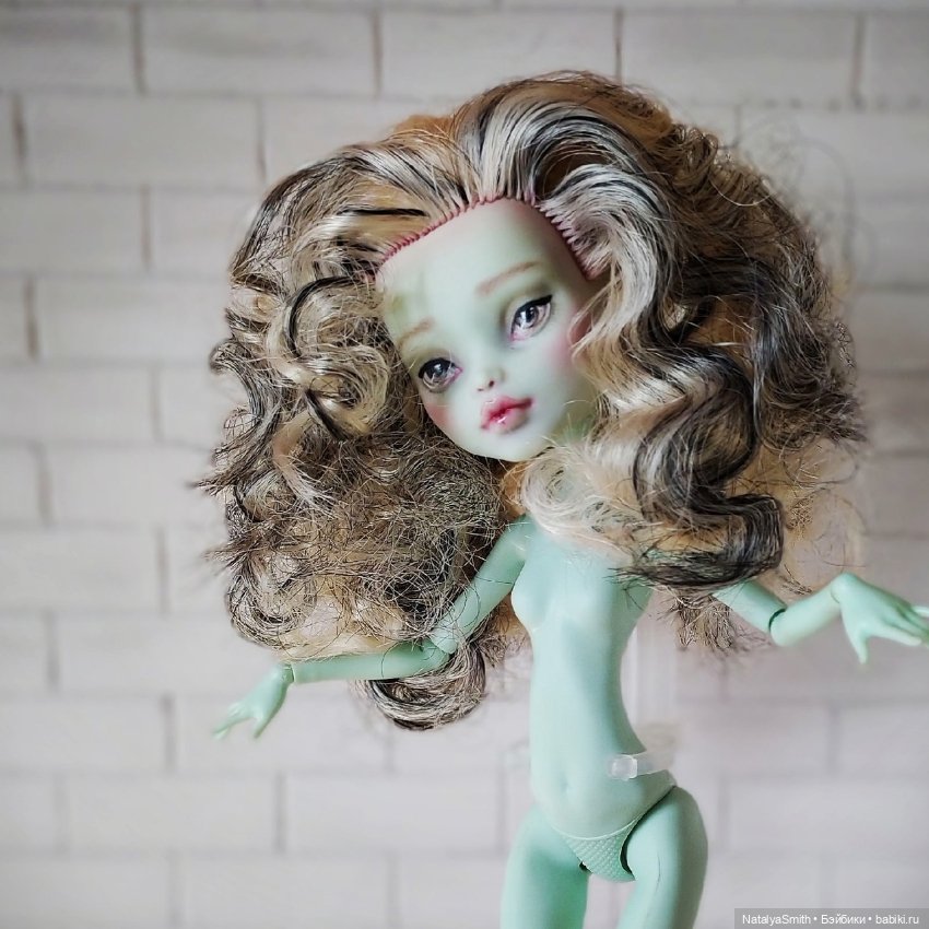 Делион в кудряшках — Куклы Monster High и Ever After High: G1 (фото 3)