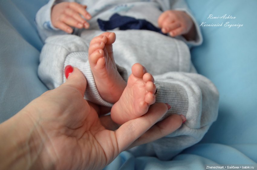 Remi-Ashton by Cassie Brace