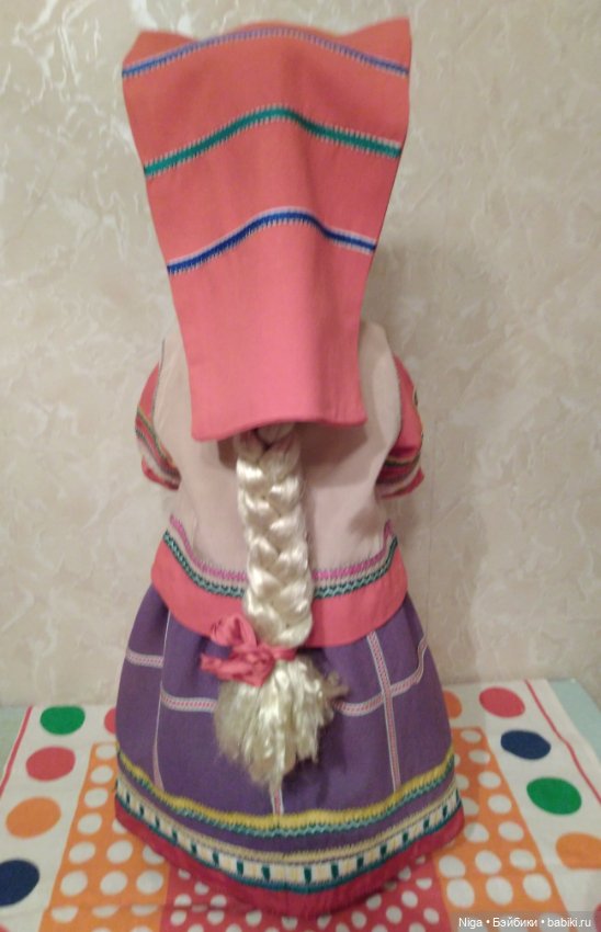 Кукла Люба в национальной одежде (фото 10)